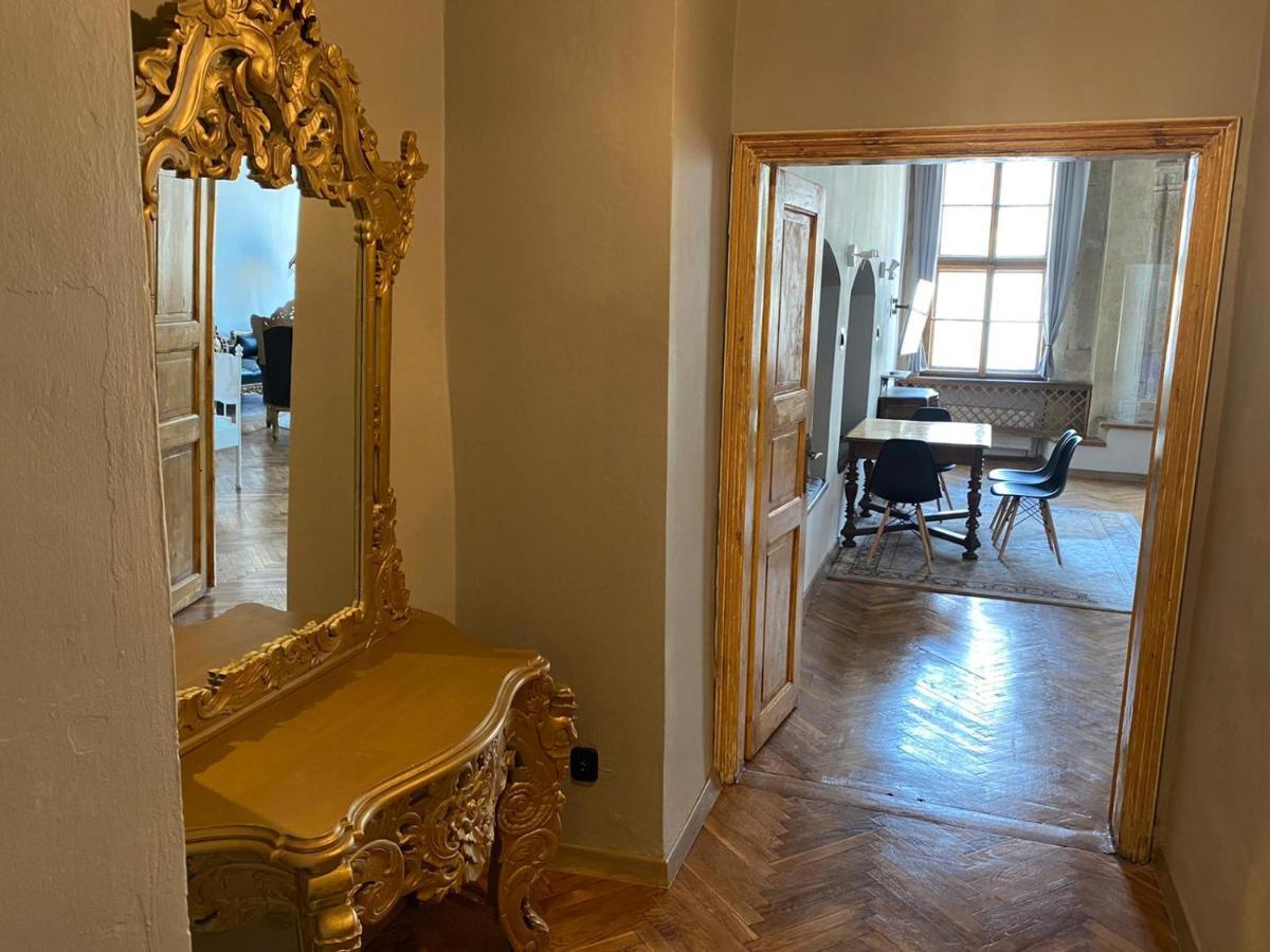 Main Square 18 King Apartament クラクフ エクステリア 写真
